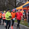 Erster Spendenlauf gegen Gewalt an Frauen lockt fast 80 Teilnehmer